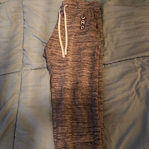 GAP sweatpants - Picture 2 of 2